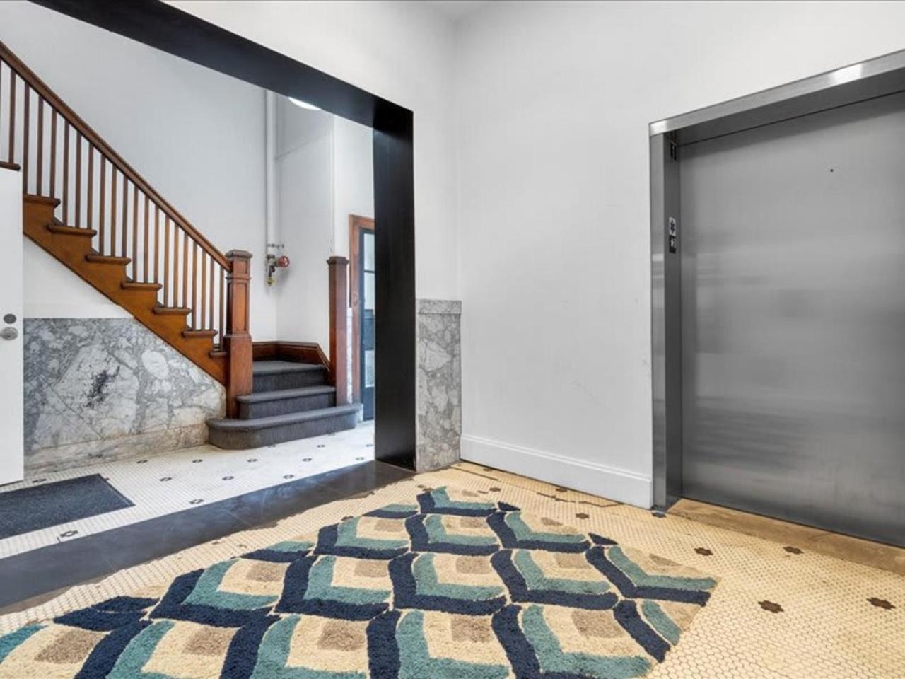 Quiet 1 Bed Studio Heart Of Downtown دي موين، آيوا المظهر الخارجي الصورة